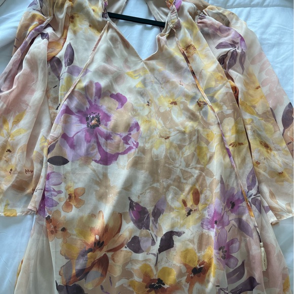 FLORAL ROMPER - Picture 3 of 3